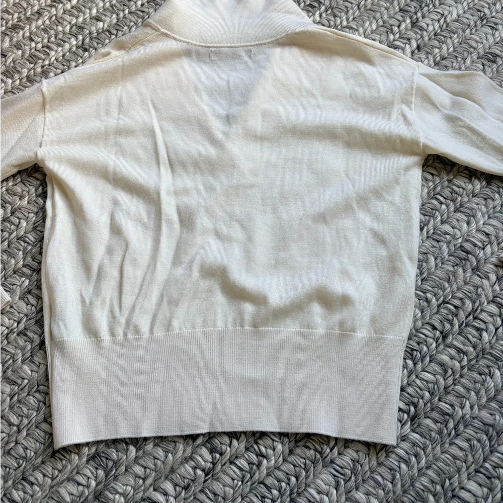 Banana Republic 100% Merino Wool Sweater XS Cream Lightweight Pullover - Picture 4 of 5